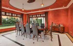 Grand Estate with Resort-Style Pool & Home Theater - Hamilton, New Zealand