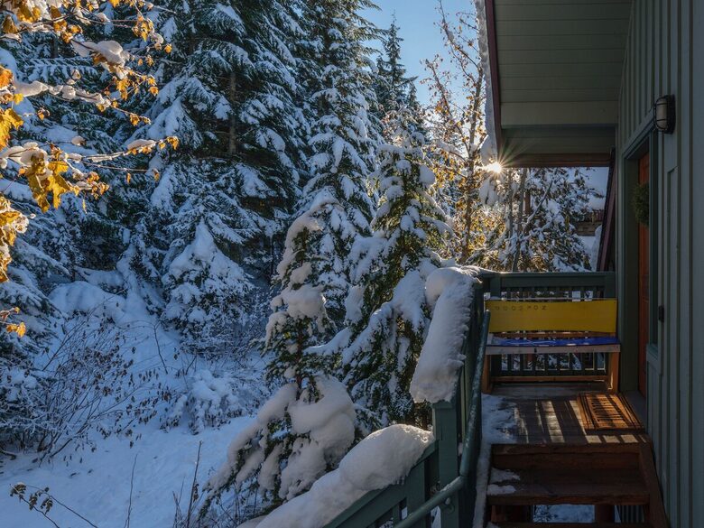 Ski-In/Ski-Out Alpine Retreat in Whistler - Whistler, Canada