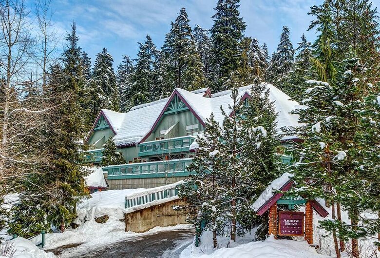 Ski-In/Ski-Out Alpine Retreat in Whistler - Whistler, Canada