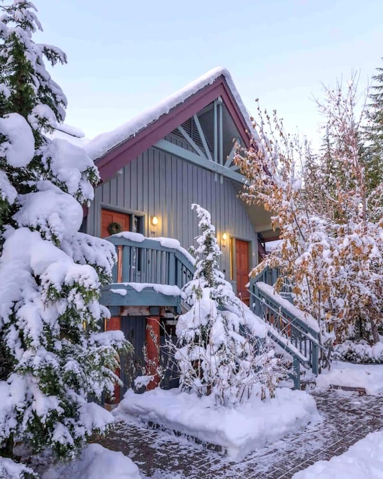 Ski-In/Ski-Out Alpine Retreat in Whistler - Whistler, Canada