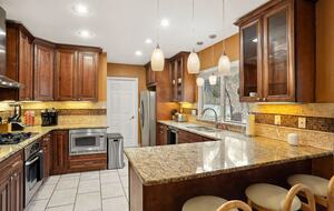 Castle Hills Escape | Spacious, Stylish & Made for Entertaining - San Antonio, Texas