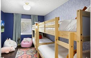 Castle Hills Escape | Spacious, Stylish & Made for Entertaining - San Antonio, Texas