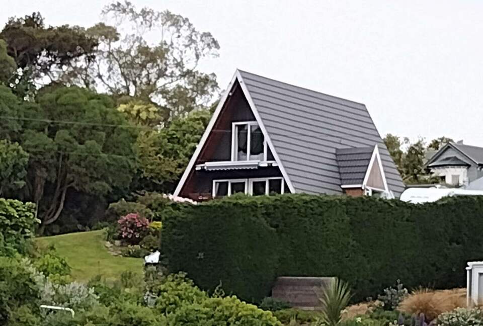 Private Harbourside Haven with Stunning Views - Dunedin, New Zealand