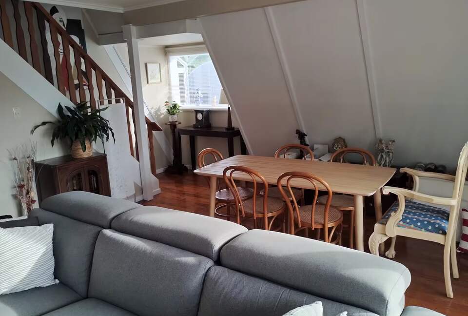 Private Harbourside Haven with Stunning Views - Dunedin, New Zealand