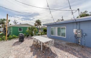 Seaside Comfort Steps from Fort Myers Beach - Fort Myers Beach, Florida