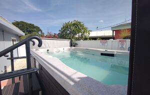 Seaside Comfort Steps from Fort Myers Beach - Fort Myers Beach, Florida