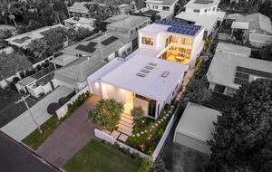 A Harmonious Blend of Sophistication and Sustainability in Noosaville - Noosaville, Australia