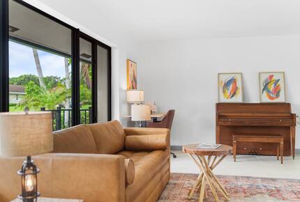 Modern Florida Retreat by the Lake - Delray Beach, Florida