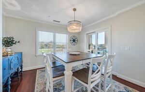 Relaxed Living with Sweeping Lake Views - Moneta, Virginia