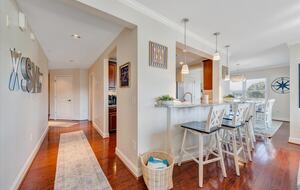 Relaxed Living with Sweeping Lake Views - Moneta, Virginia