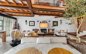 Luxury by the Sea | A Venice Beach Architectural Gem - Venice, California