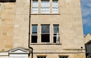 Charming Georgian Courtyard Apartment in Historic Bath - Bath, United Kingdom