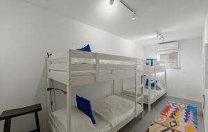 Bunkroom, sleeps 4.