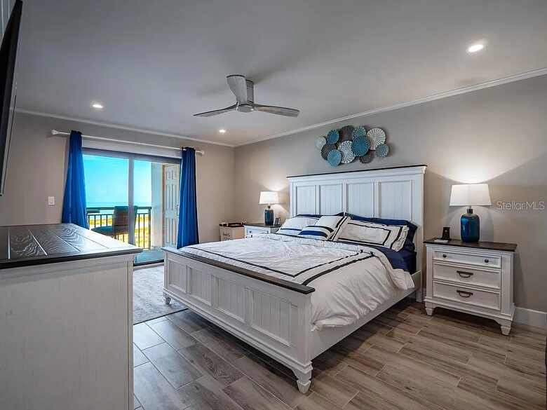 Beachfront Bliss in a Bright and Breezy Retreat - Clearwater, Florida