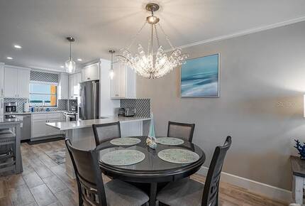 Beachfront Bliss in a Bright and Breezy Retreat - Clearwater, Florida