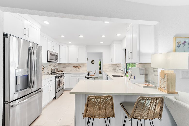 Modern Florida Retreat by the Lake - Delray Beach, Florida