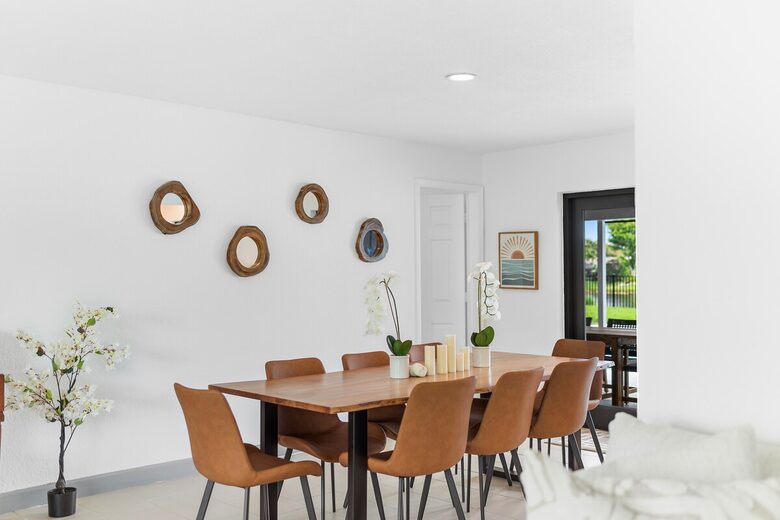 Modern Florida Retreat by the Lake - Delray Beach, Florida