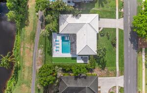 Modern Florida Retreat by the Lake - Delray Beach, Florida