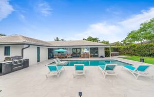 Modern Florida Retreat by the Lake - Delray Beach, Florida