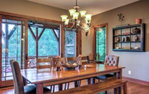 Expansive Views and Elegant Comfort Above the Clouds - Burnsville, North Carolina