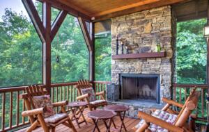Expansive Views and Elegant Comfort Above the Clouds - Burnsville, North Carolina
