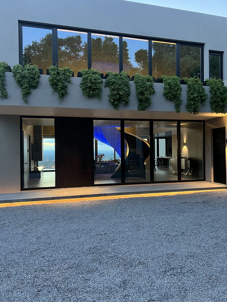 Entrance Motor Court