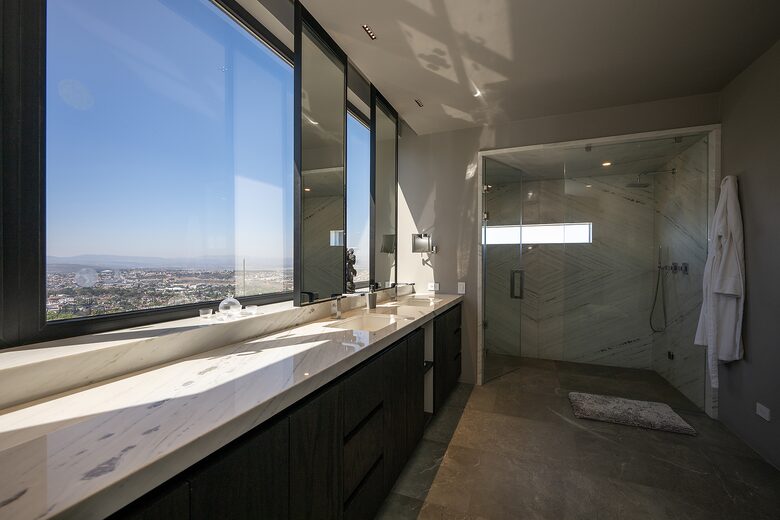 Upstairs 2nd Master Bath with Sauna