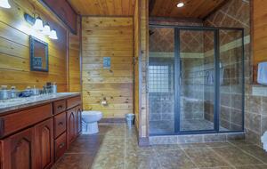 Copper Elk Lodge: A 6 acres Smoky Mountain Sanctuary - Sevierville, Tennessee