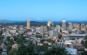 Skyline Sanctuary | Sweeping Views of Downtown Portland - Portland, Oregon