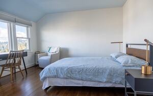 Skyline Sanctuary | Sweeping Views of Downtown Portland - Portland, Oregon