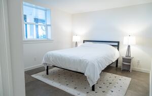 Skyline Sanctuary | Sweeping Views of Downtown Portland - Portland, Oregon