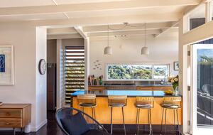 Island Escape - Waiheke Island, New Zealand