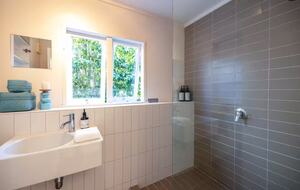 Island Escape - Waiheke Island, New Zealand