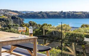 Island Escape - Waiheke Island, New Zealand
