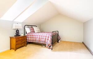 Elegant Ski-In/Ski-Out Townhome with Lake Access - McHenry, Maryland