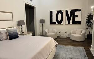 Luxury Napa Estate in the Heart of Wine Country - Napa, California