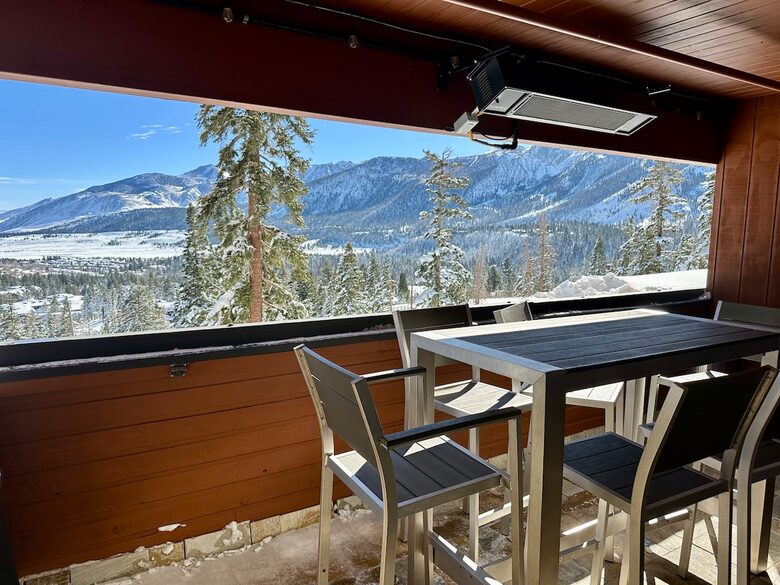 Elegant Ski-in/Ski-out Condo with Panoramic Views - Mammoth Lakes, California