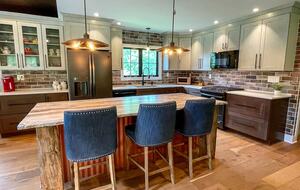 Charming Mount Holly Retreat on Six Private Acres - Mount Holly, Vermont