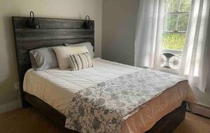 Charming Mount Holly Retreat on Six Private Acres - Mount Holly, Vermont