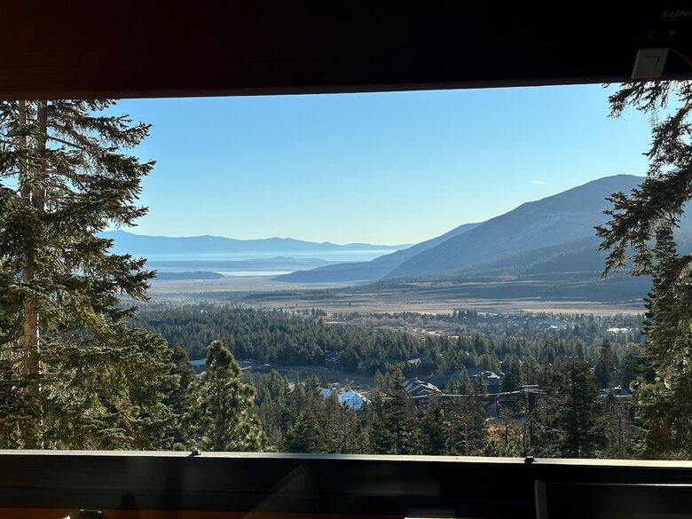 Elegant Ski-in/Ski-out Condo with Panoramic Views - Mammoth Lakes, California