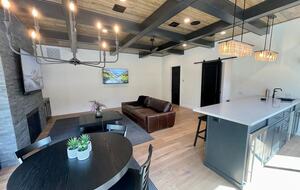 Serenity and Sophistication on Golf Course - Show Low, Arizona