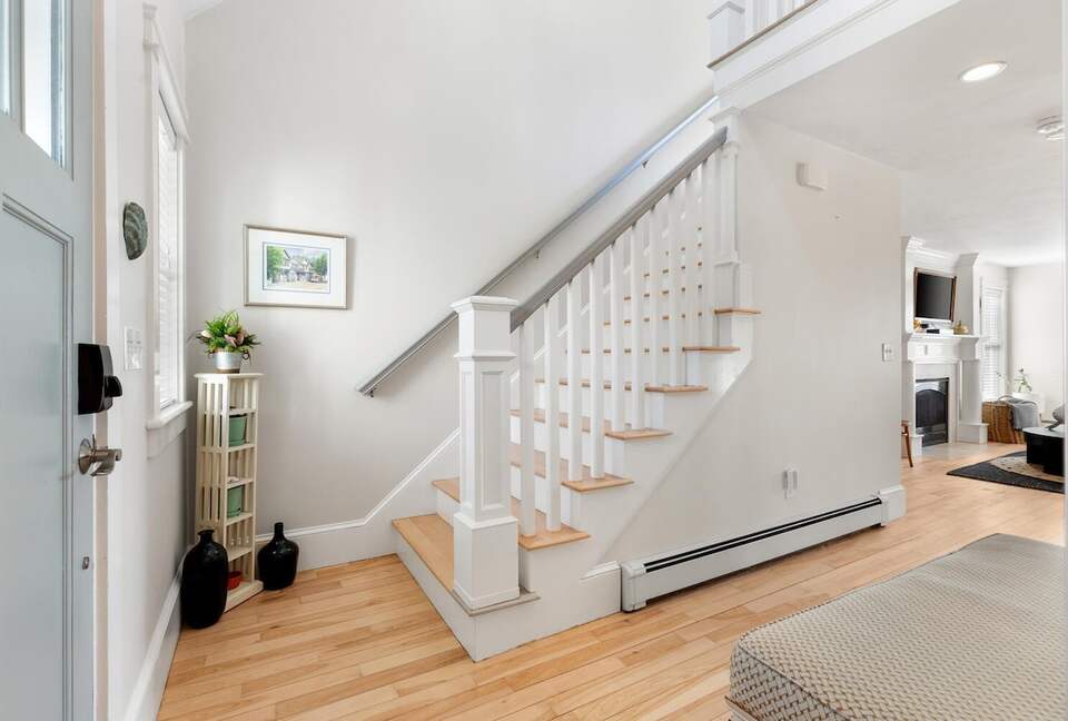 Grace by the Bay | An Elegant Cotuit Escape - Barnstable, Massachusetts