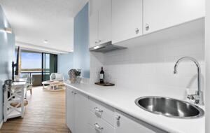 Kitchenette incl Coffee Machine and Air Fryer