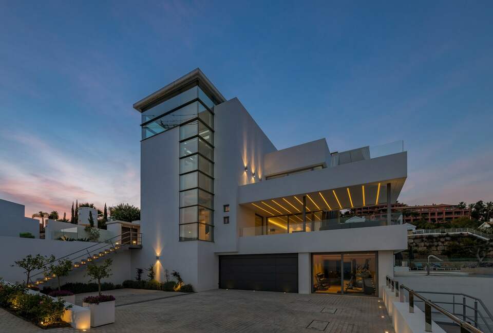 Villa Phoenix (R) - Benahavis, Spain