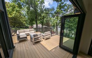 Serene Lakefront Retreat with Modern Comforts - Mount Juliet, Tennessee