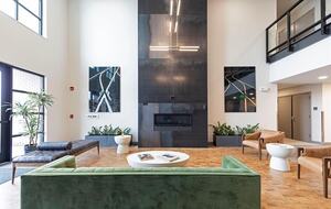 Contemporary Riverfront Living near Downtown Missoula - Missoula, Montana