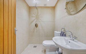 A Refined Cotswold Retreat with Countryside Elegance - Salford, United Kingdom