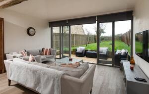 Rustic-Chic Barn Conversion in Leighterton - Leighterton, Tetbury, United Kingdom