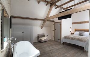 Rustic-Chic Barn Conversion in Leighterton - Leighterton, Tetbury, United Kingdom