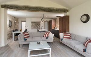 Rustic-Chic Barn Conversion in Leighterton - Leighterton, Tetbury, United Kingdom